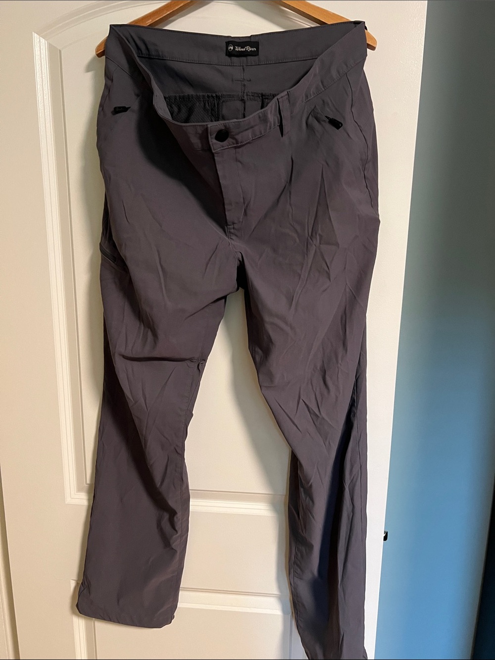 Light-weight hiking pants